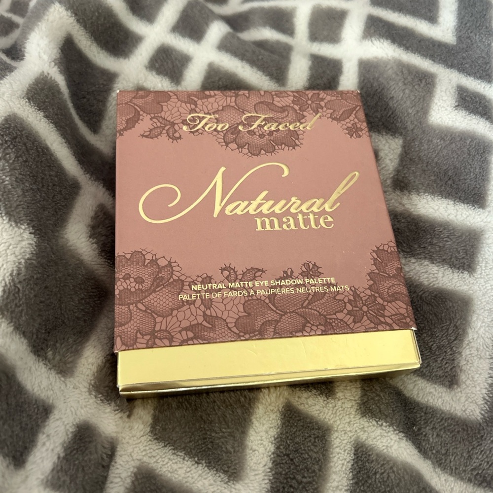 Too Faced Natural Matte Eyeshadow Palette